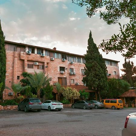 Al Joude Hotel Irbid Exterior photo